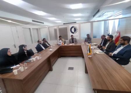 تبیین برنامه های آتی مجمع نظام مسائل کشور در نشست دبیران کمیسیونهای ملّی با دبیرکل مجمع