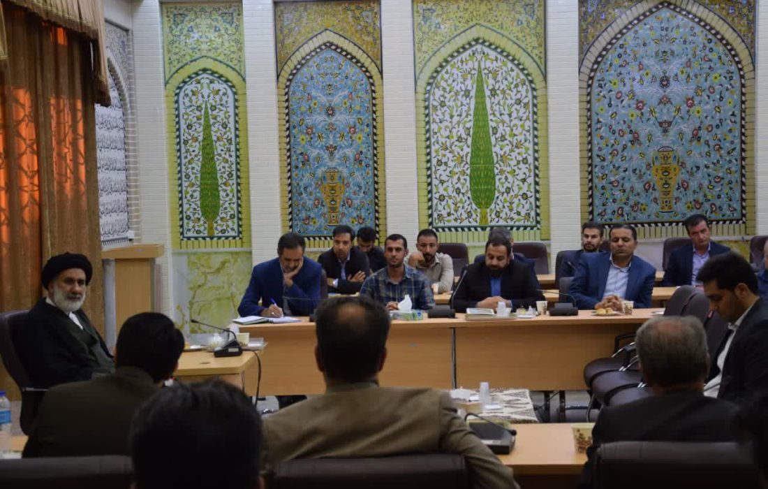 تبیین سیاستها و اهداف مجمع در نشست مجمع نظام مسائل استان چهارمحال بختیاری و نماینده ولی فقیه استان