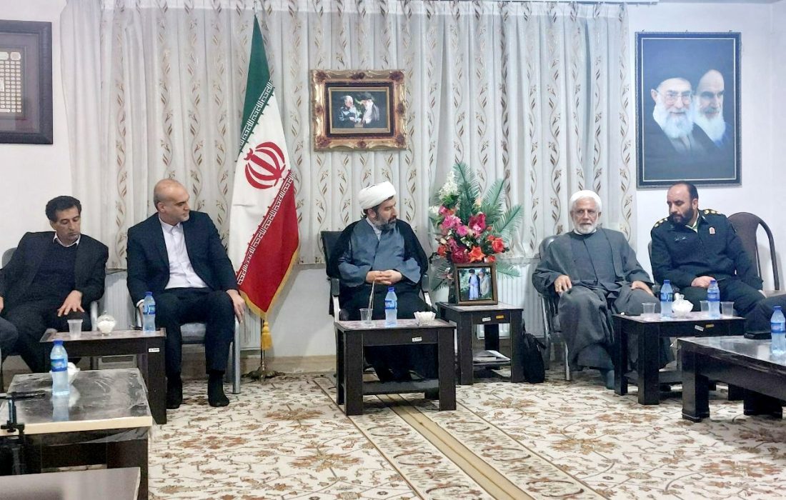 نشست مجمع نظام مسائل شهرستان هرسین استان کرمانشاه با مسئولین استانی و شهرستانی