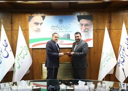 دکتر حمزه صفربیگی؛مشاور رئیس مرکز و دبیر شورای راهبری اندیشکده های حکمرانی و قانون گذاری مرکز پژوهش های مجلس شد