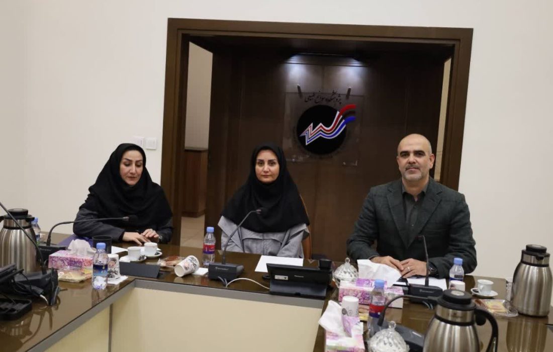 تاکید بر نقش نخبگان در حل مسائل استان تهران