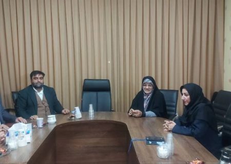 دیدار دبیر مجمع مشورتی نظام مسائل استان تهران با دبیرکل جمعیت اعتلای نهادهای مردمی انقلاب اسلامی خانم دکتر الهیان نماینده پیشین تهران، اسلامشهر، ری و شمیرانات