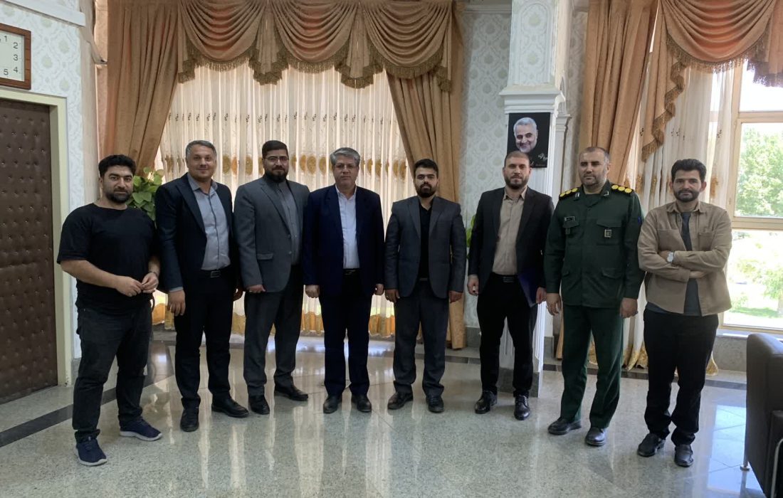 دیدار دبیر مجمع مشورتی نظام مسائل استان کرمانشاه با فرماندار و فرمانده سپاه اسلام‌آبادغرب