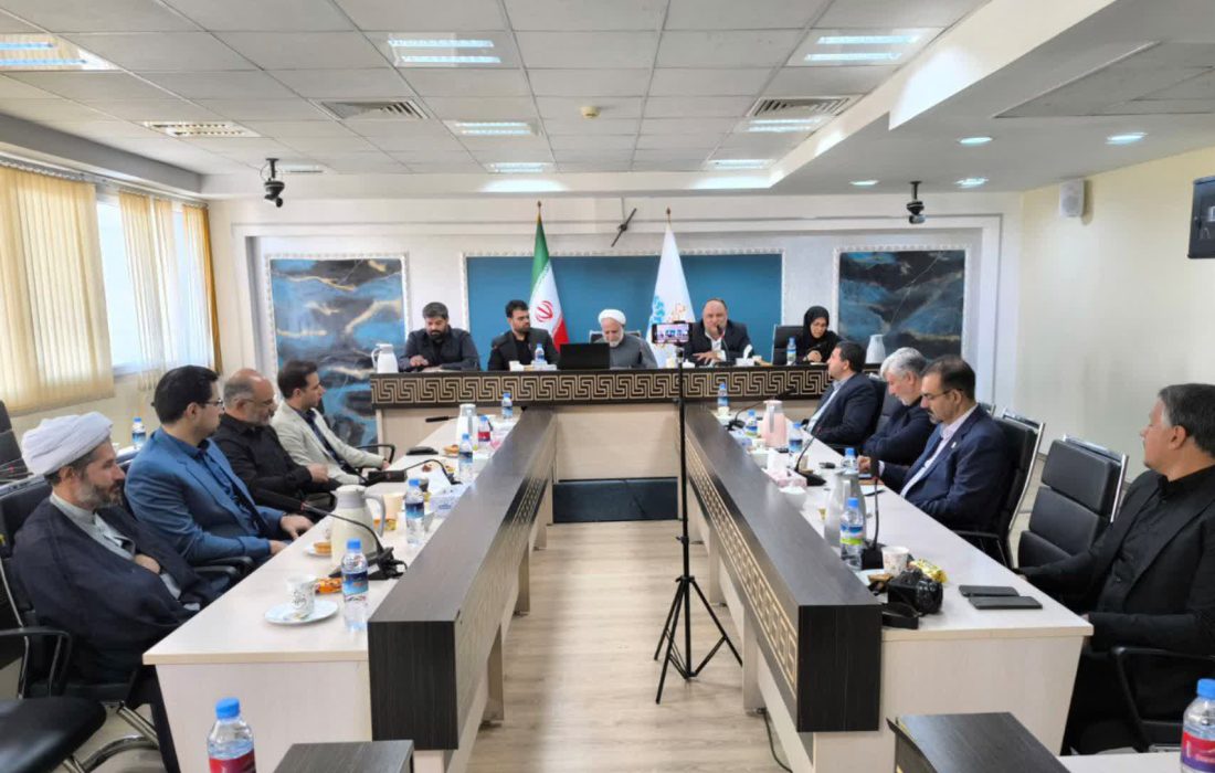 هم‌افزایی برای توسعه؛ تأکید بر شایسته‌سالاری و جذب سرمایه‌گذار در نشست نظام مسائل استان کرمانشاه