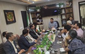 نشست دبیر کل مجمع مشورتی نظام مسائل کشور با دبیر و  اعضای مجمع نظام مسائل استان اصفهان